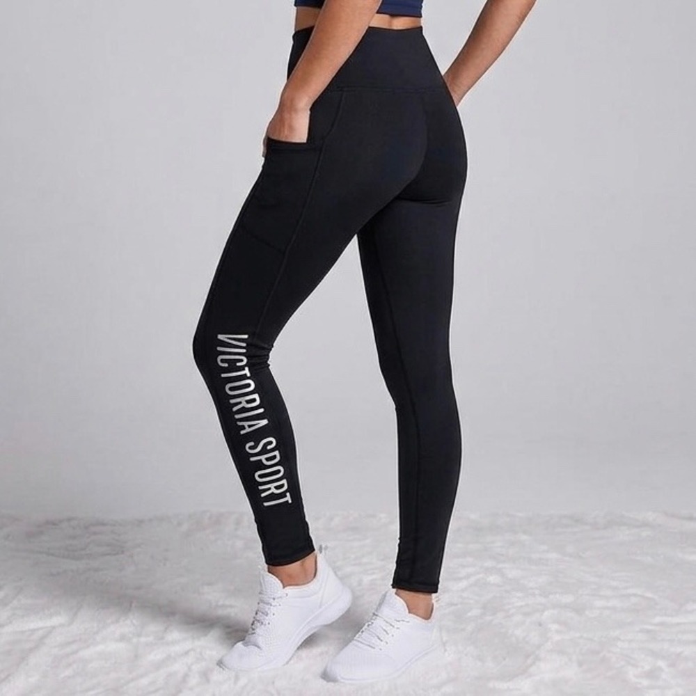 Victoria Sport Knockout High Rise Leggings Black Silver Logo Pockets XS workout